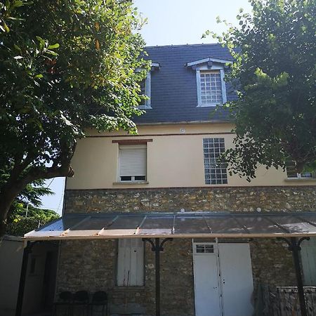 Residence De La Republique Bessancourt 外观 照片